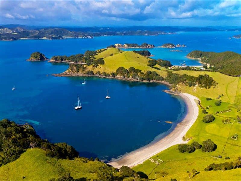 bay of islands